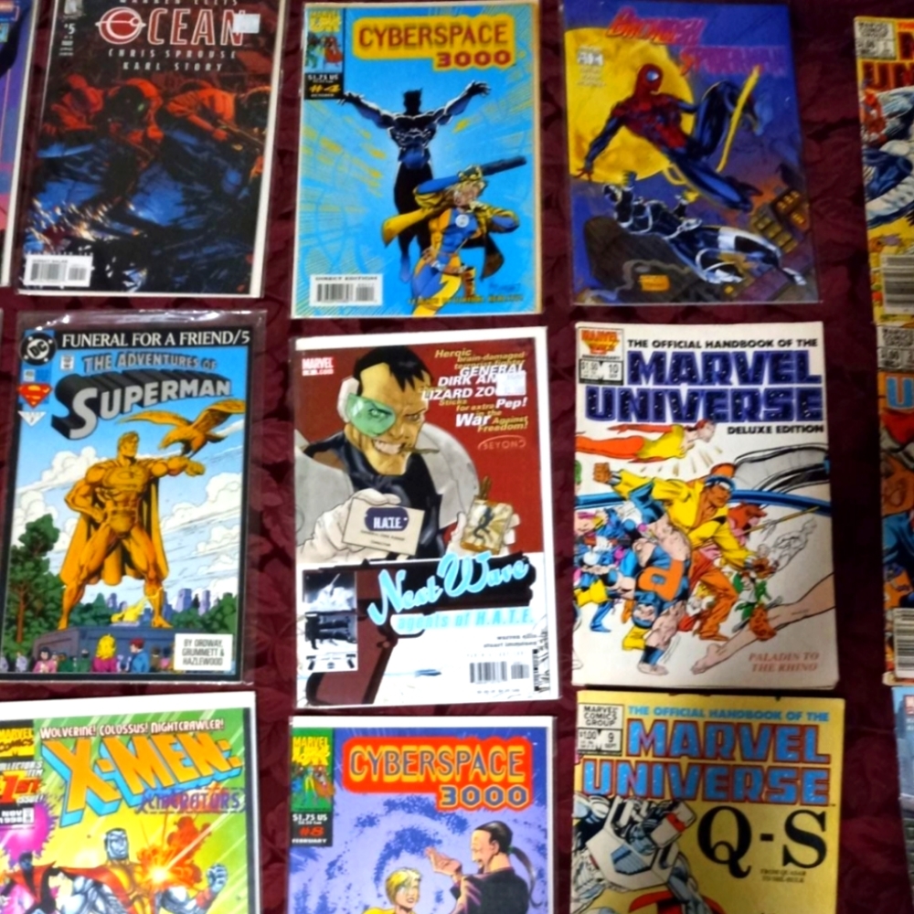 20 vintage comic books 15 in plastic and perfect condition 5 are without plastic